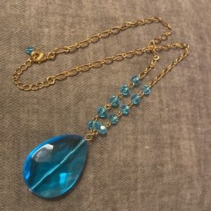 Beautiful gold tone and blue pendant drop necklace